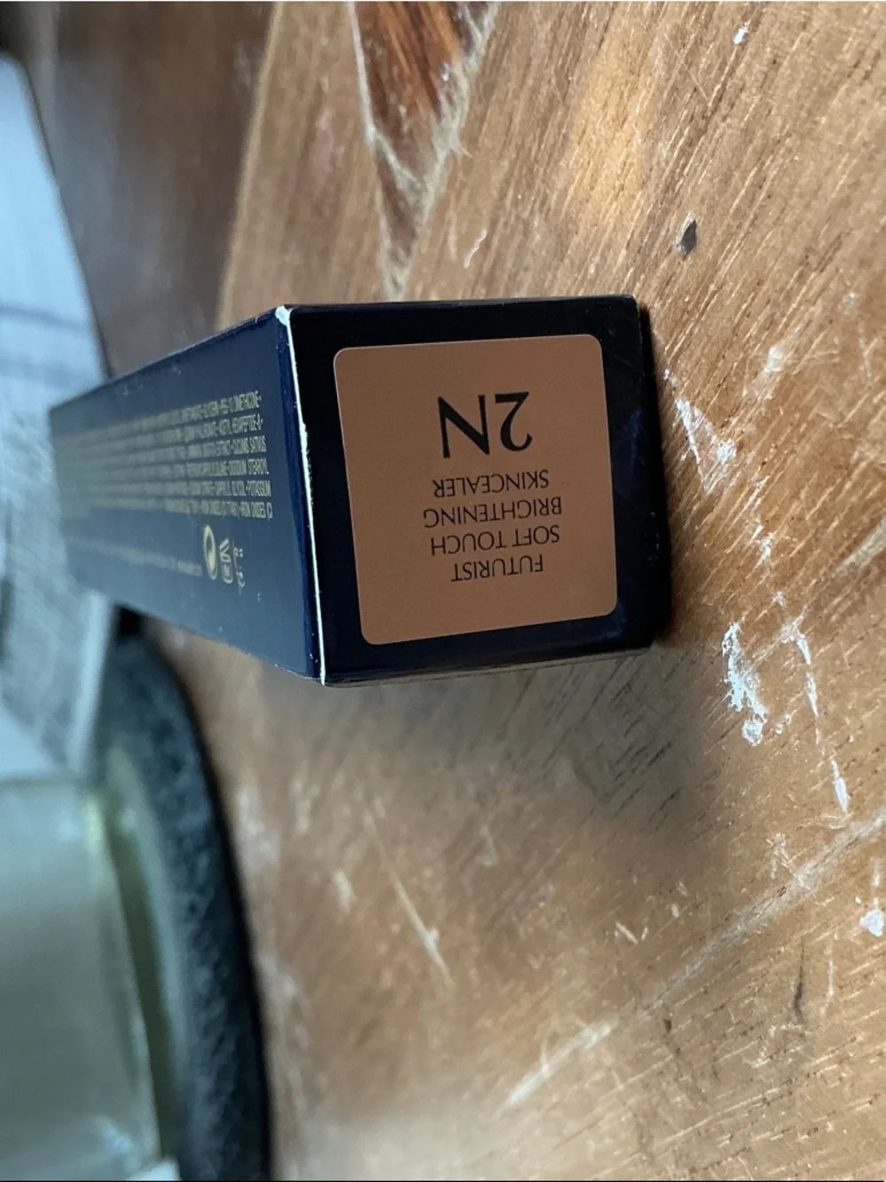 Estee Lauder Futurist Soft Touch Brightening Skincealer - Navy and Gold